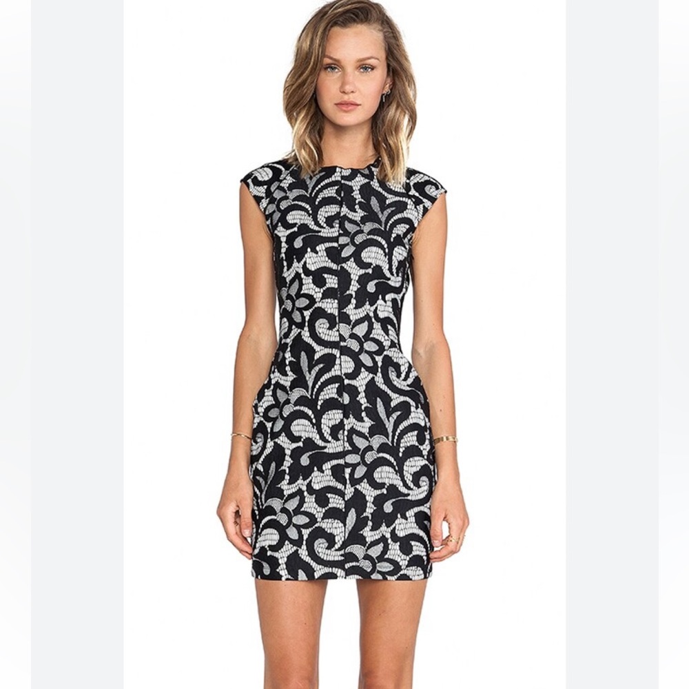 DOLCE VITA Goya bonded lace dress black white size xs